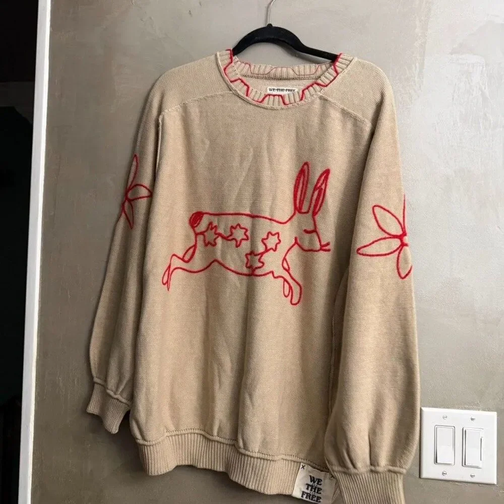 Free People We The Free Bunny Graphic Crewneck Sweater Medium M NEW - Picture 4 of 7